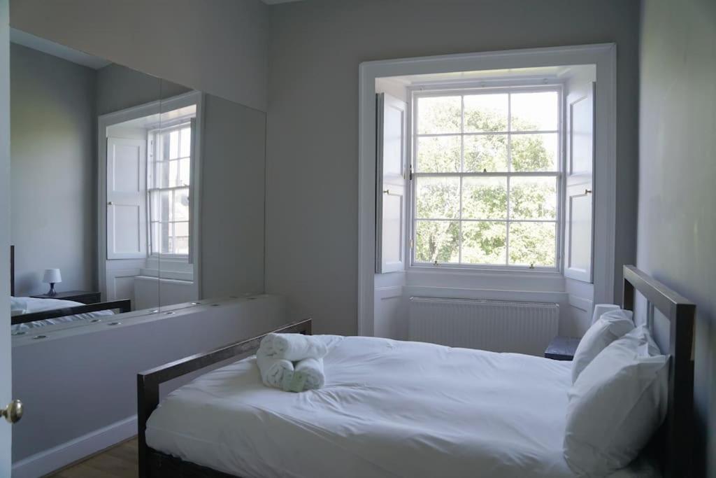 Prime Edinburgh City Centre - 4 Bed Penthouse Екстер'єр фото