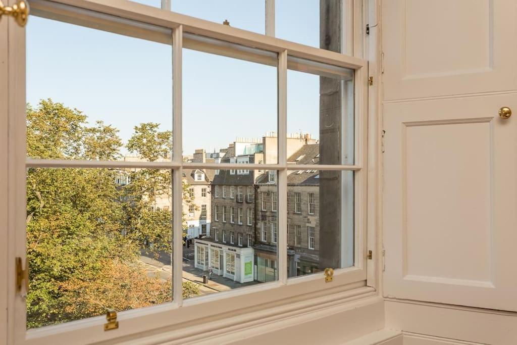 Prime Edinburgh City Centre - 4 Bed Penthouse Екстер'єр фото